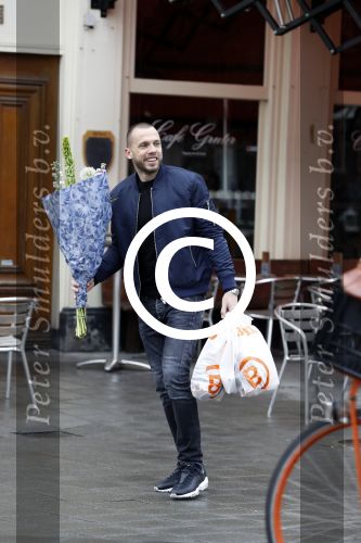 Amsterdam 4 maart 2017 
Johnny Heitinga doet boodschappen