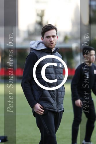 Amsterdam 7 maart 2017
Justin Swart als trainer bij de jeugd van AFC