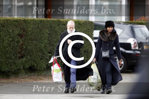 Amsterdam 19 maart 2017
Laetitia Griffith met haar man op straat in Amsterdam zuid.