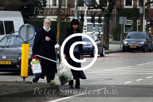 Amsterdam 19 maart 2017
Laetitia Griffith met haar man op straat in Amsterdam zuid.