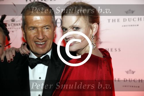 Amsterdam 9 maart 2017 
5 njaar Voque. Feest / diner in rijksmuseum en feest in the Duchess. Karin Swerink Mario Testino en Lara Stone