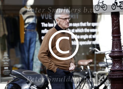 Amsterdam 13 maart 2017  
Manfred de Graaf  op straat in amsterdam zuid