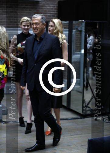 Amsterdam 8 maart 2017
Voque 5 jaar. Op de cover staan Doutzen Kroes en Lara Stone. Mario Testino is de fotograaf . Hoofdredaktrice Karin Swerink is ook aanwezig in het conservatorium hotel.