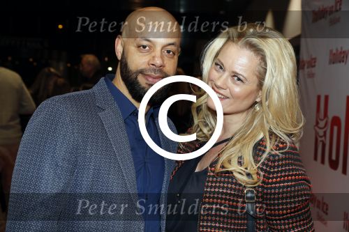 Utrecht 23 maart 2017
Premiere Holiday on ice in de jaarbeurs met Maxim en Rene Froger. Monique Sluyter met partner