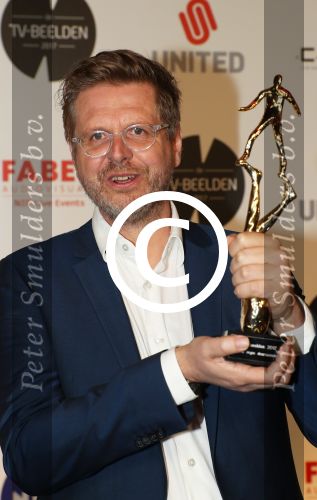Amsterdam, 28 Maart 2017
Uitreiking TV-beelden 2017
De winnaar beste regie voor een dramaserie Norbert ter Hall, Aâ€™dam â€“ E.V.A.