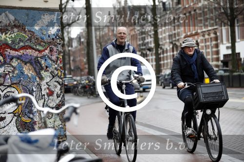 Amsterdam 4 maart 2017 
Oud bokskampioen Pedro v raamsdonk met een kennis