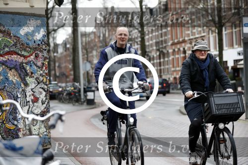 Amsterdam 4 maart 2017 
Oud bokskampioen Pedro v raamsdonk met een kennis