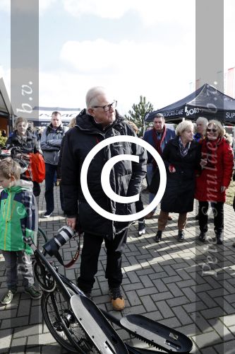 Biddinghuizen 5 maart 2017
De hollandse 100 op de ijsbaan in Biddinghuizen georganiseerd door Prins Bernhard.