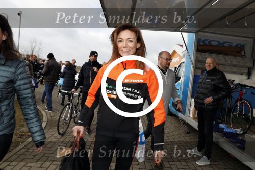 Biddinghuizen 5 maart 2017
De hollandse 100 op de ijsbaan in Biddinghuizen georganiseerd door Prins Bernhard.