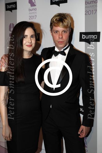 Hilversum 6 maart 2017
Uitreiking Buma awards in studio 21. Rik Annema met partner