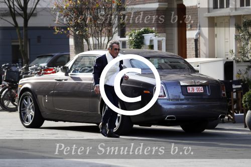 Amsterdam 23 maart 2017  
Ronnie Rosenbaum in zijn Rolls Royce in amsterdam zuid
