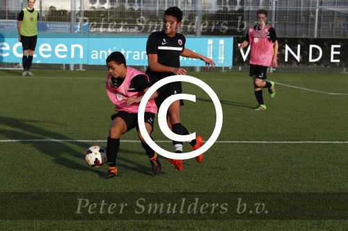 Amsterdam 30 maart 2017
Maxim Gullit en Ruben Kluivert tijdens training bij AFC.