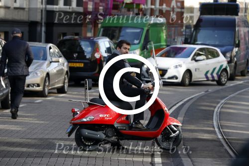 Amsterdam 9 maart 2017 
Ruben Nicolai op zijn scooter