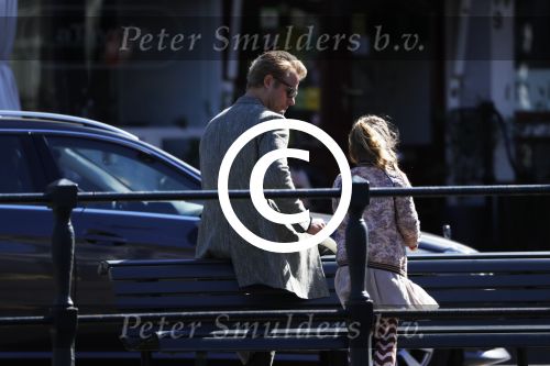 Amsterdam 25 maart 2017 
Thijs Romer en zijn dochter Sammie gaan met taxi naar de bioscoop