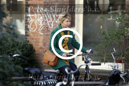 Amsterdam 27 maart 2017 
Opnames serie Doris met Tjitske Reidinga en Gijs Scholten v asschat