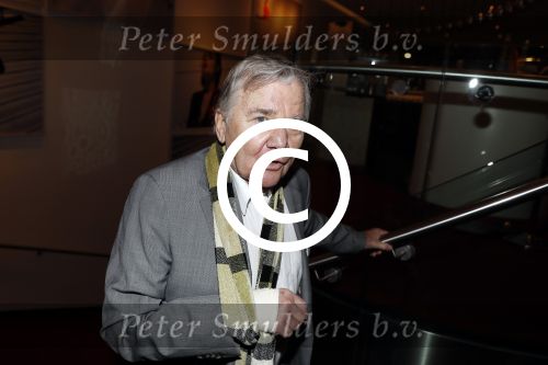 Amsterdam 18 maart 2017 
Premiere Gare de Lyon in het nieuwe de la mar theater. Willem Nijholt met arm in het gips