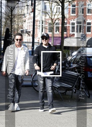 Amsterdam 14 maart 2018 
Andre Hazes jr  (met trouwring vader en ketting vader) op de cornelis schuytstraat .
Andre met zijn neef PA chauffeur en beste vriend Djarno Hofland