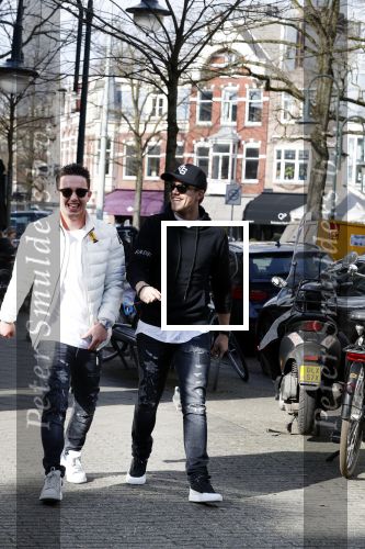 Amsterdam 14 maart 2018 
Andre Hazes jr  (met trouwring vader en ketting vader) op de cornelis schuytstraat .
Andre met zijn neef PA chauffeur en beste vriend Djarno Hofland