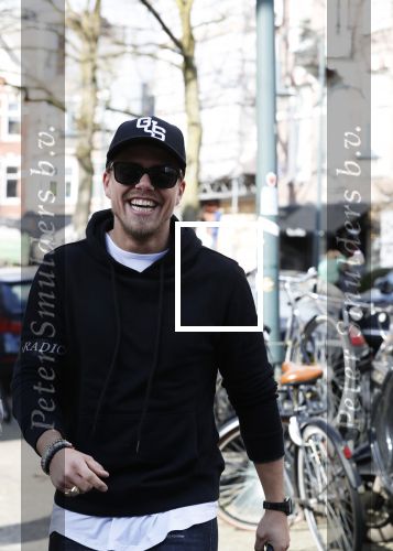 Amsterdam 14 maart 2018 
Andre Hazes jr  (met trouwring vader en ketting vader) op de cornelis schuytstraat