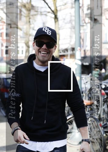 Amsterdam 14 maart 2018 
Andre Hazes jr  (met trouwring vader en ketting vader) op de cornelis schuytstraat