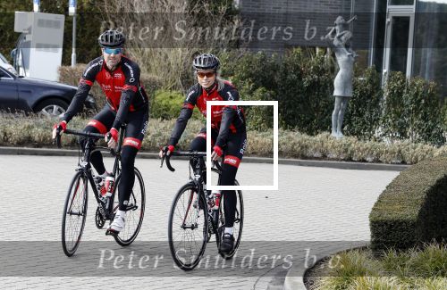 Ridderkerk 30 maart 2018
Presentatie sterren fiets team bij motel v d Valk Ridderkerk. Bas Muijs met vriendin