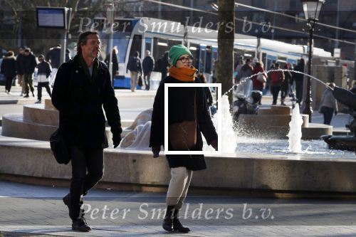Amsterdam 19 maart 2018
Carice v Houten met haar vriend Guy Pierce op straat in Amsterdam