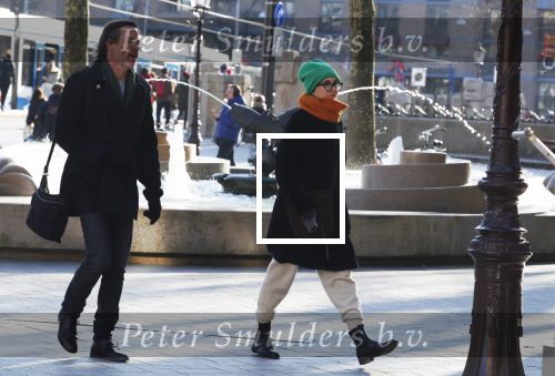 Amsterdam 19 maart 2018
Carice v Houten met haar vriend Guy Pierce op straat in Amsterdam
