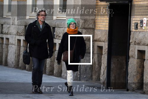 Amsterdam 19 maart 2018
Carice v Houten met haar vriend Guy Pierce op straat in Amsterdam