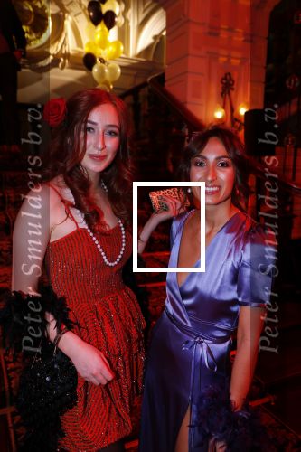 Amsterdam 4 april 2018
Feestje magnum ijs in het Amstel Hotel. Demi Wilkes met een vriendin
