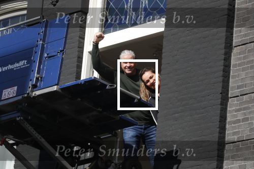 Amsterdam 12 maart 2018
Dries en Honoria Roelvink  verhuizen naar hun nieuwe appartement op de pc Hooftstraat