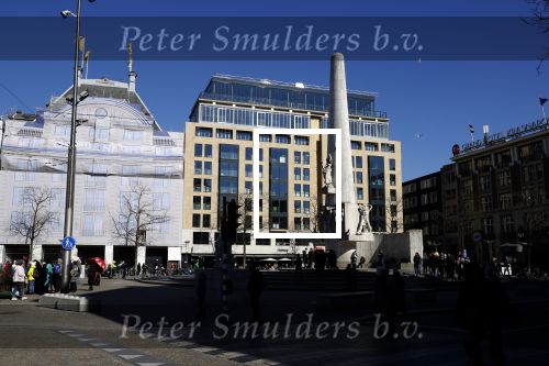 Amsterdam 19 maart 2018 
In dit complex op de dam heeft Edgar Davids twee appartementen gekocht