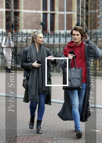 Amsterdam 21 maart 2018
Gaby Blaaser en Koen Kardashian op straat