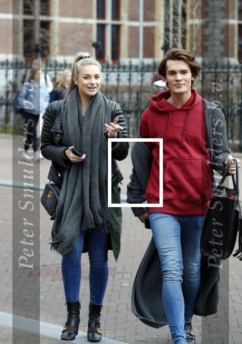 Amsterdam 21 maart 2018
Gaby Blaaser en Koen Kardashian op straat
