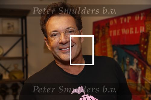 de Kwakel 23 maart 2018
Gerard Joling met nieuwe t shirts op kantoor van Entertainment.nl