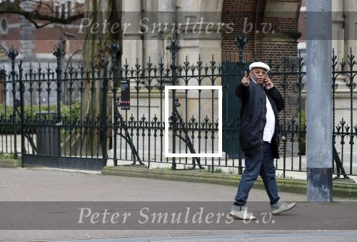 Amsterdam 21 maart 2018 
Howard Komproe op straat in Amsterdam