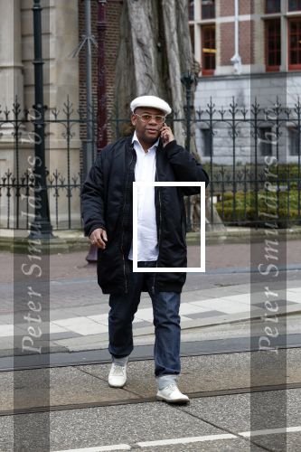 Amsterdam 21 maart 2018 
Howard Komproe op straat in Amsterdam