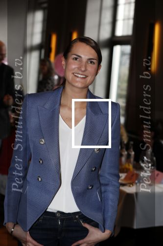 Amsterdam 21 maart 2018 
1 jarig bestaan van het blad van Chantal janzen C. Chantal ( zwanger)  kwam met haar man Marco Geeratz . iris v d Ende