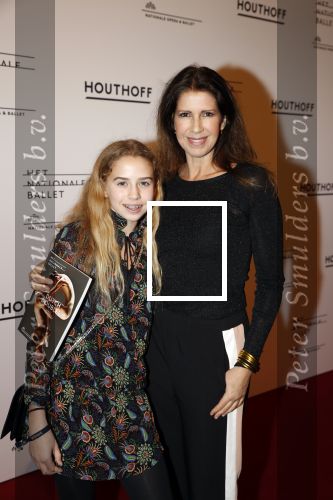 Amsterdam 24 maart 2018
premiÃ¨re Dutch Doubles ballet in de stopera. isa Hoes met dochter Vlinder