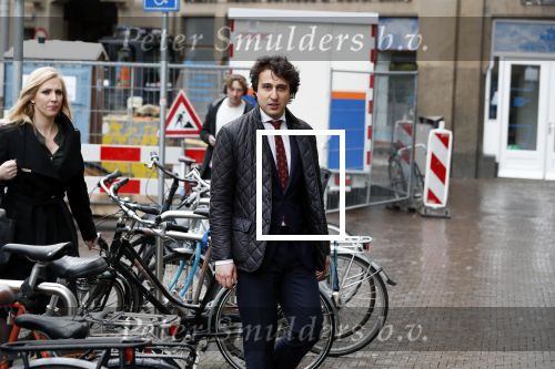 Den Haag 12 maart 2018
Fractievoorzitters Klaas Dijkhoff (VVD), Jesse Klaver (Groen Links), Lilian Marijnissen (SP) en Thierry Baudet (FvD) zijn met elkaar in gesprek in het Libelle Nieuwscafe ( Dudok)