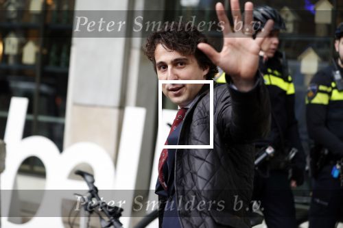 Den Haag 12 maart 2018
Fractievoorzitters Klaas Dijkhoff (VVD), Jesse Klaver (Groen Links), Lilian Marijnissen (SP) en Thierry Baudet (FvD) zijn met elkaar in gesprek in het Libelle Nieuwscafe ( Dudok)