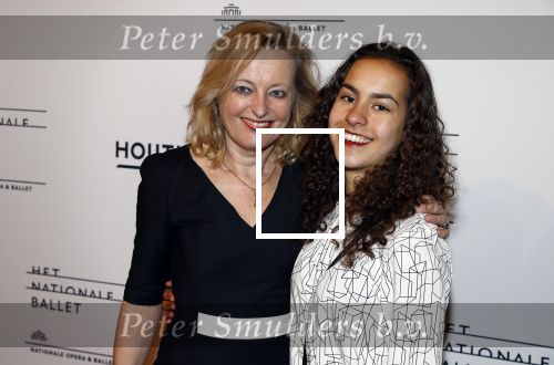 Amsterdam 24 maart 2018
premiÃ¨re Dutch Doubles ballet in de stopera. Jet Bussemaker met dochter