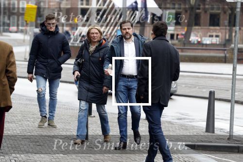 Den Haag 12 maart 2018
Fractievoorzitters Klaas Dijkhoff (VVD), Jesse Klaver (Groen Links), Lilian Marijnissen (SP) en Thierry Baudet (FvD) zijn met elkaar in gesprek in het Libelle Nieuwscafe ( Dudok)