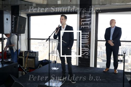 Rotterdam 20 maart 2018
Presentatie van ve woontorens met de naam THE LEE TOWERS in Rotterdam. Het is een project van Lee Foolen Tom Foolen Marc Reijs en Tom Bakkers.
Lee Towers en zijn vrouw Laura waren natuurlijk aanwezig.