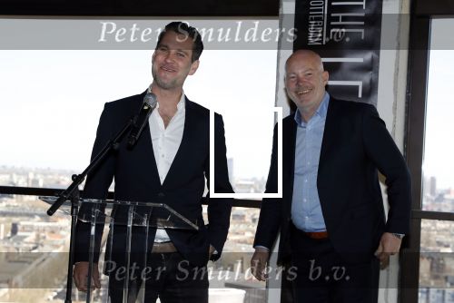 Rotterdam 20 maart 2018
Presentatie van ve woontorens met de naam THE LEE TOWERS in Rotterdam. Het is een project van Lee Foolen Tom Foolen Marc Reijs en Tom Bakkers.
Lee Towers en zijn vrouw Laura waren natuurlijk aanwezig.