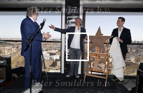 Rotterdam 20 maart 2018
Presentatie van ve woontorens met de naam THE LEE TOWERS in Rotterdam. Het is een project van Lee Foolen Tom Foolen Marc Reijs en Tom Bakkers.
Lee Towers en zijn vrouw Laura waren natuurlijk aanwezig.