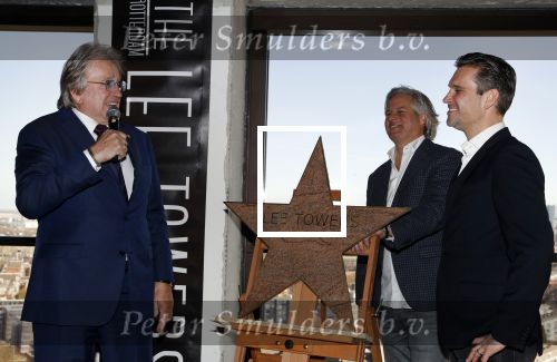 Rotterdam 20 maart 2018
Presentatie van ve woontorens met de naam THE LEE TOWERS in Rotterdam. Het is een project van Lee Foolen Tom Foolen Marc Reijs en Tom Bakkers.
Lee Towers en zijn vrouw Laura waren natuurlijk aanwezig.