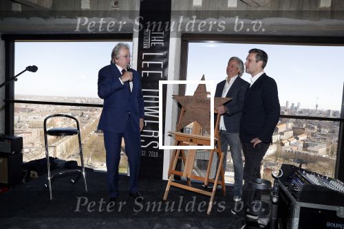 Rotterdam 20 maart 2018
Presentatie van ve woontorens met de naam THE LEE TOWERS in Rotterdam. Het is een project van Lee Foolen Tom Foolen Marc Reijs en Tom Bakkers.
Lee Towers en zijn vrouw Laura waren natuurlijk aanwezig.