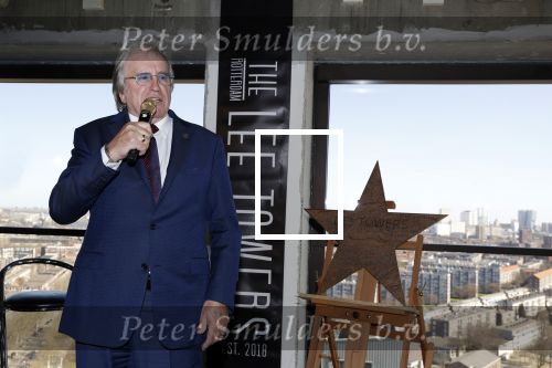 Rotterdam 20 maart 2018
Presentatie van ve woontorens met de naam THE LEE TOWERS in Rotterdam. Het is een project van Lee Foolen Tom Foolen Marc Reijs en Tom Bakkers.
Lee Towers en zijn vrouw Laura waren natuurlijk aanwezig.