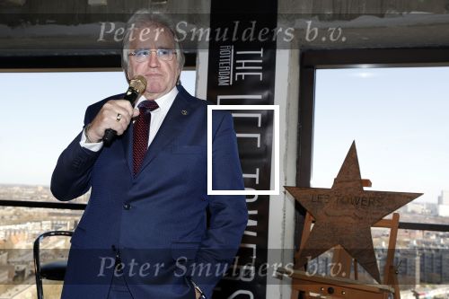 Rotterdam 20 maart 2018
Presentatie van ve woontorens met de naam THE LEE TOWERS in Rotterdam. Het is een project van Lee Foolen Tom Foolen Marc Reijs en Tom Bakkers.
Lee Towers en zijn vrouw Laura waren natuurlijk aanwezig.