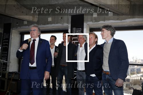 Rotterdam 20 maart 2018
Presentatie van ve woontorens met de naam THE LEE TOWERS in Rotterdam. Het is een project van Lee Foolen Tom Foolen Marc Reijs en Tom Bakkers.
Lee Towers en zijn vrouw Laura waren natuurlijk aanwezig.